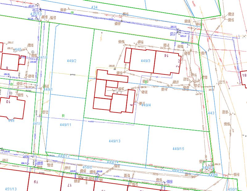 Mapa nieruchomości przy ul. Szlacheckiej