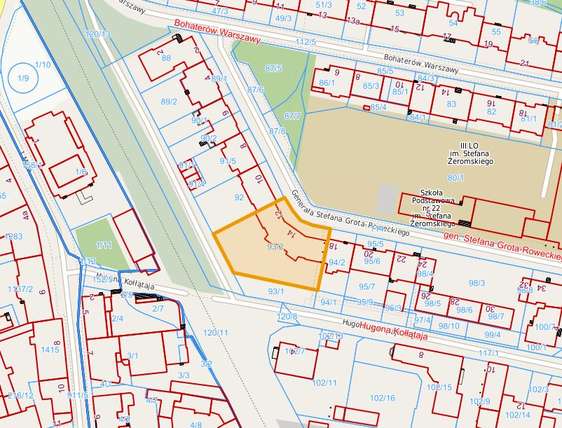 Mapa z zaznaczoną nieruchomością przy ul. gen. Stefana Grota-Roweckiego 12