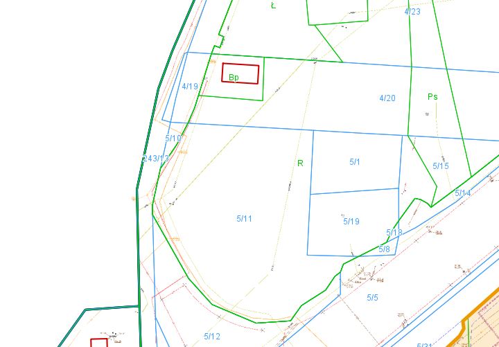 Mapa z uzbrojeniem terenu działki niezabudowanej przy ul. Bohaterów Monte Cassino oraz Rudawka