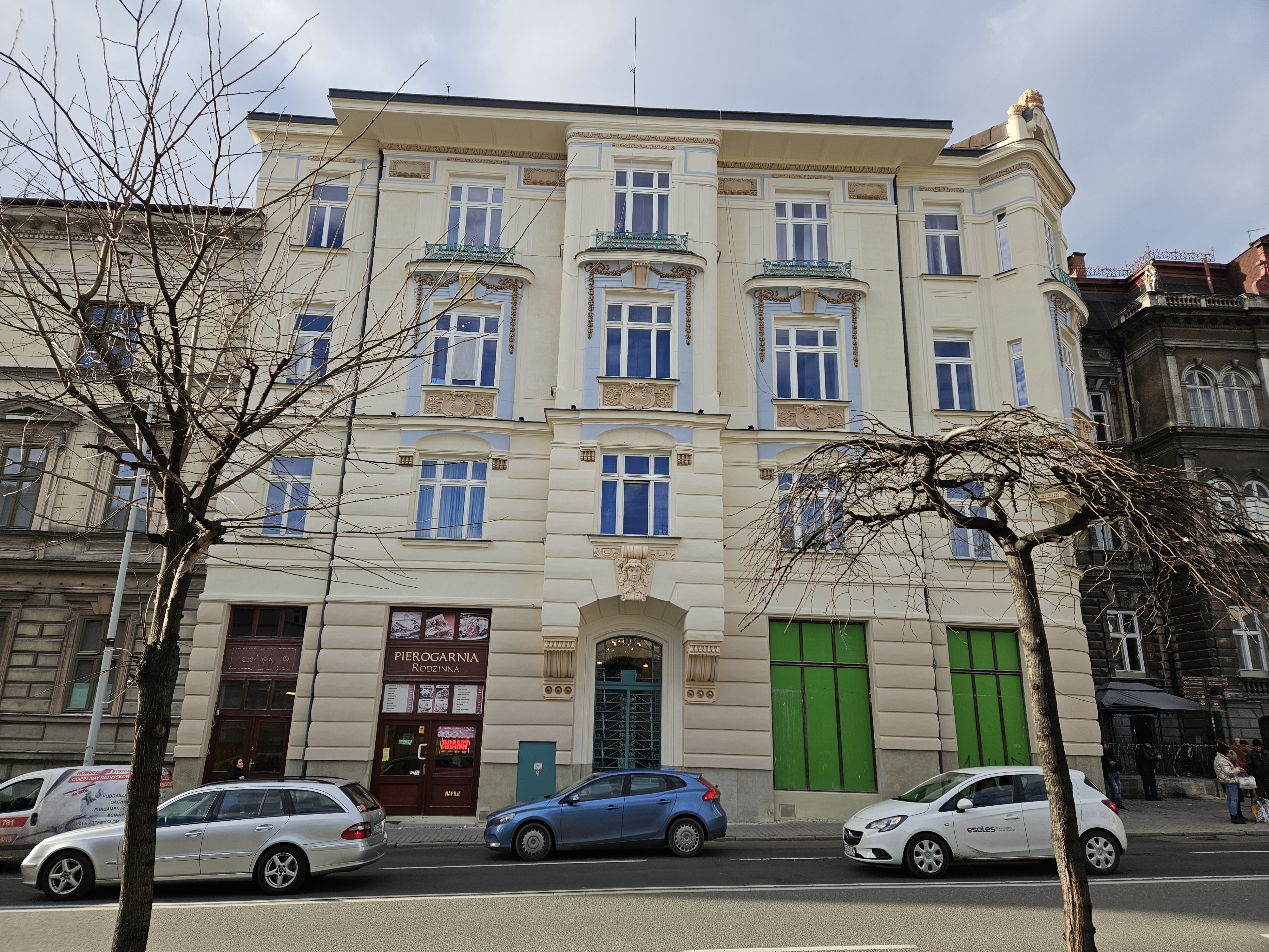 3 Maja 1a elewacja po remoncie.