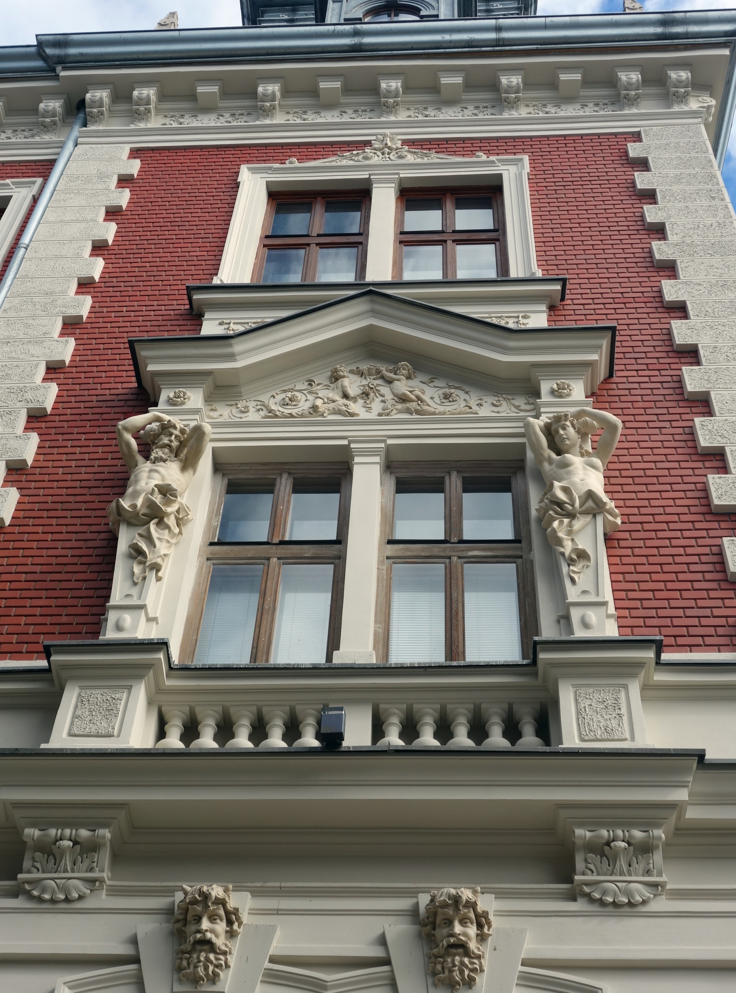 Zamkowa 8 fasada po remoncie.