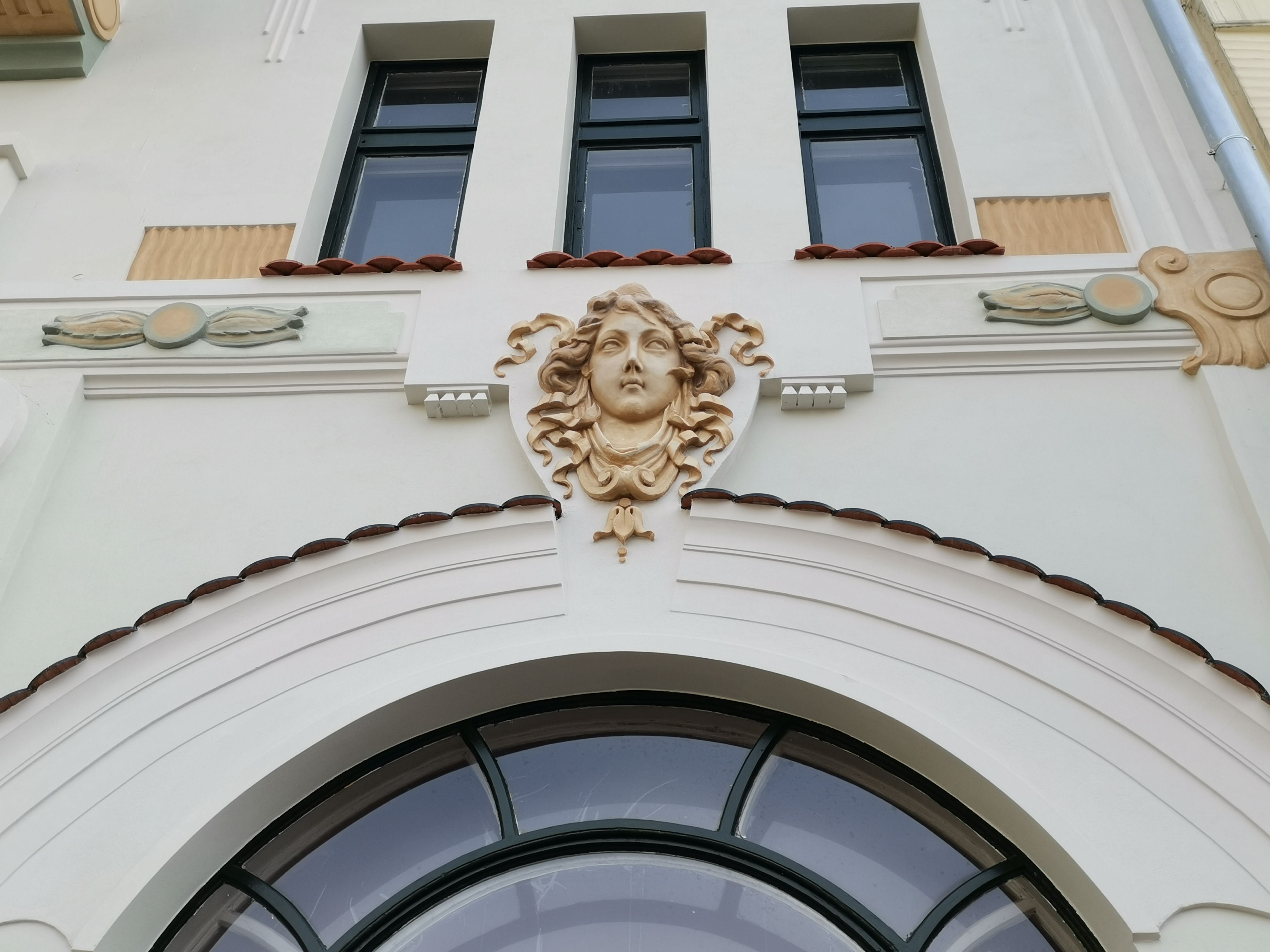 Detal sztukatorski po konserwacji. 