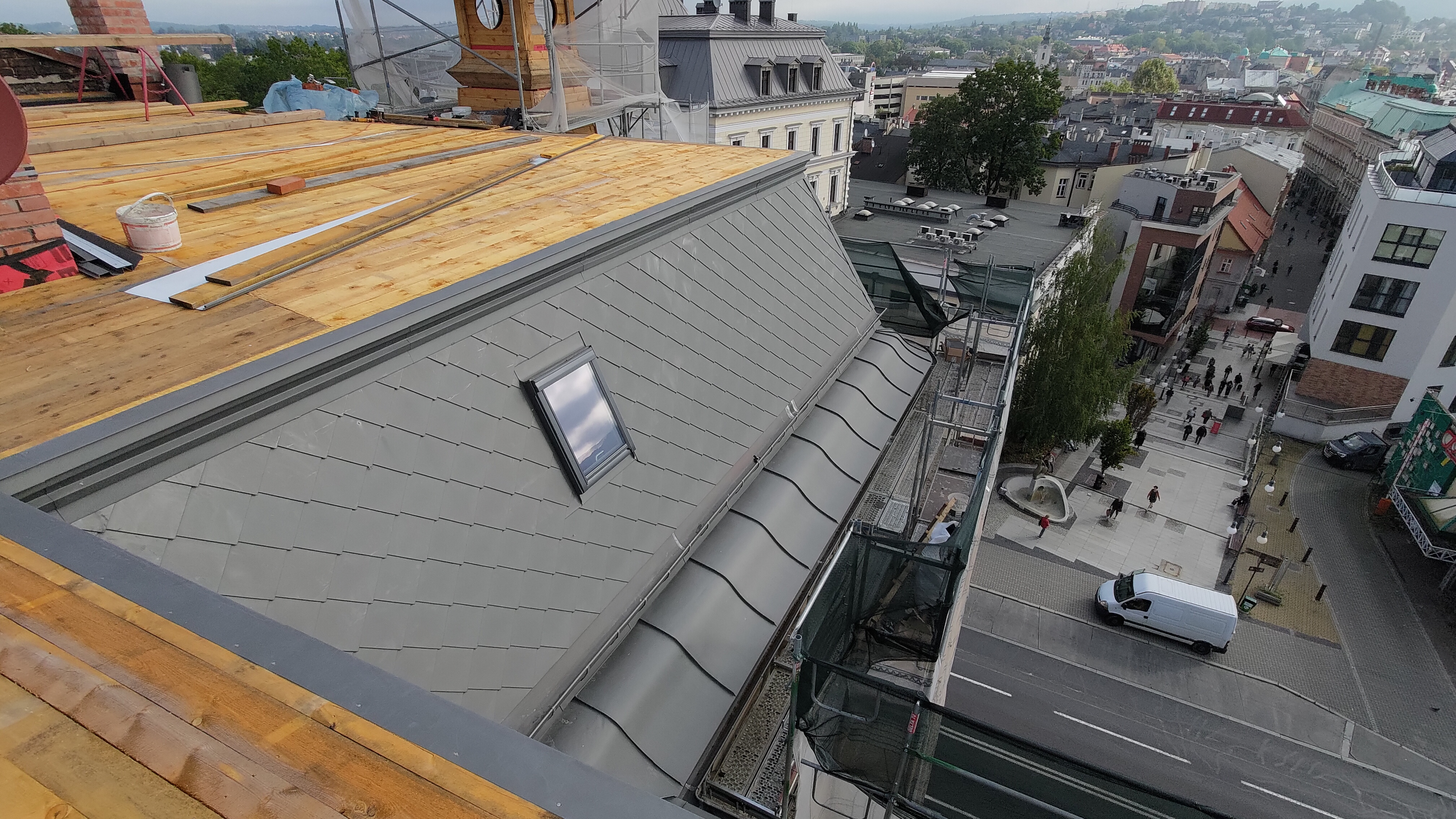 3 Maja 5 roboty dekarskie.