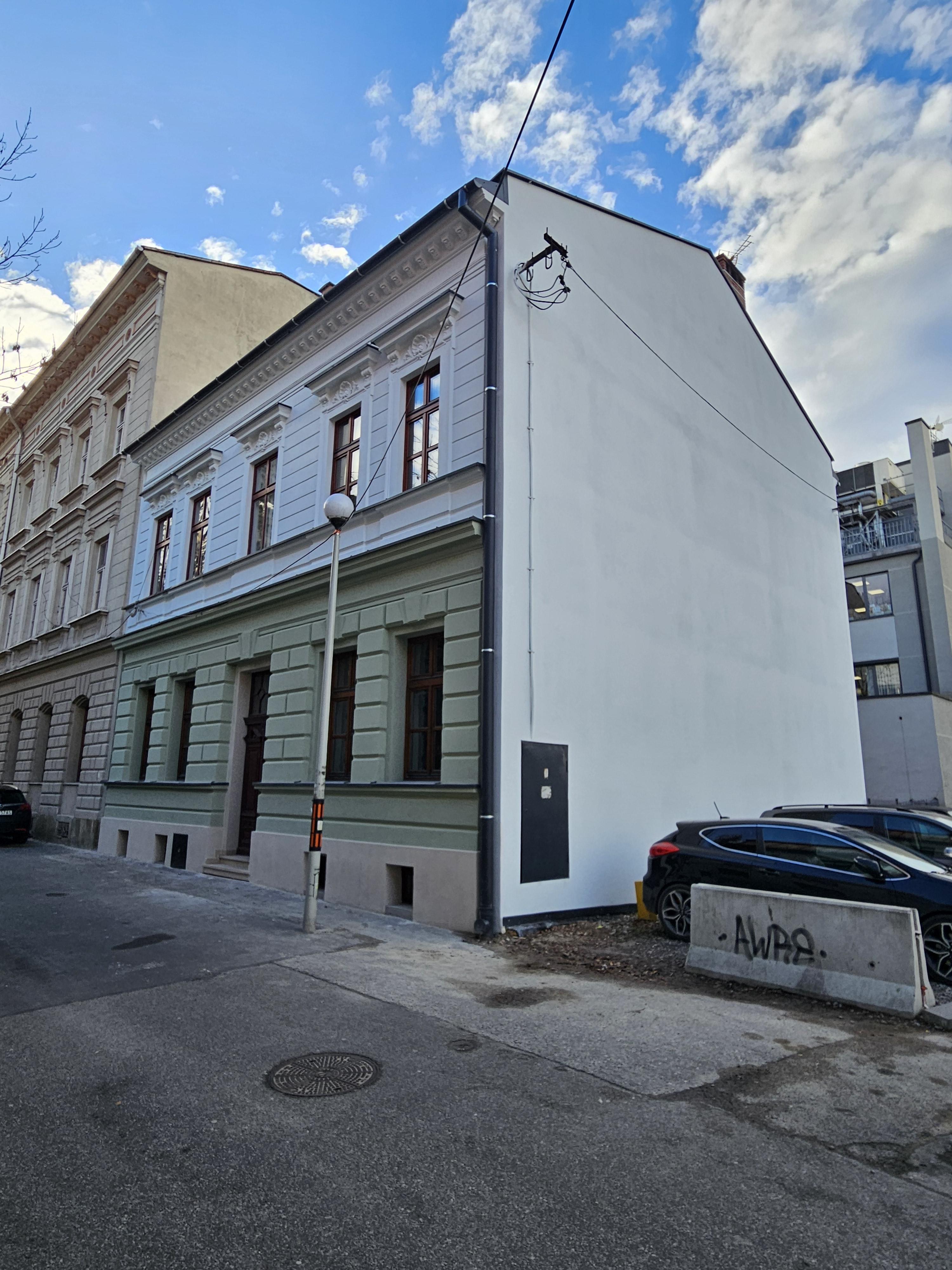 Staszica 3 elewacja frontowa i szczytowa po remoncie.