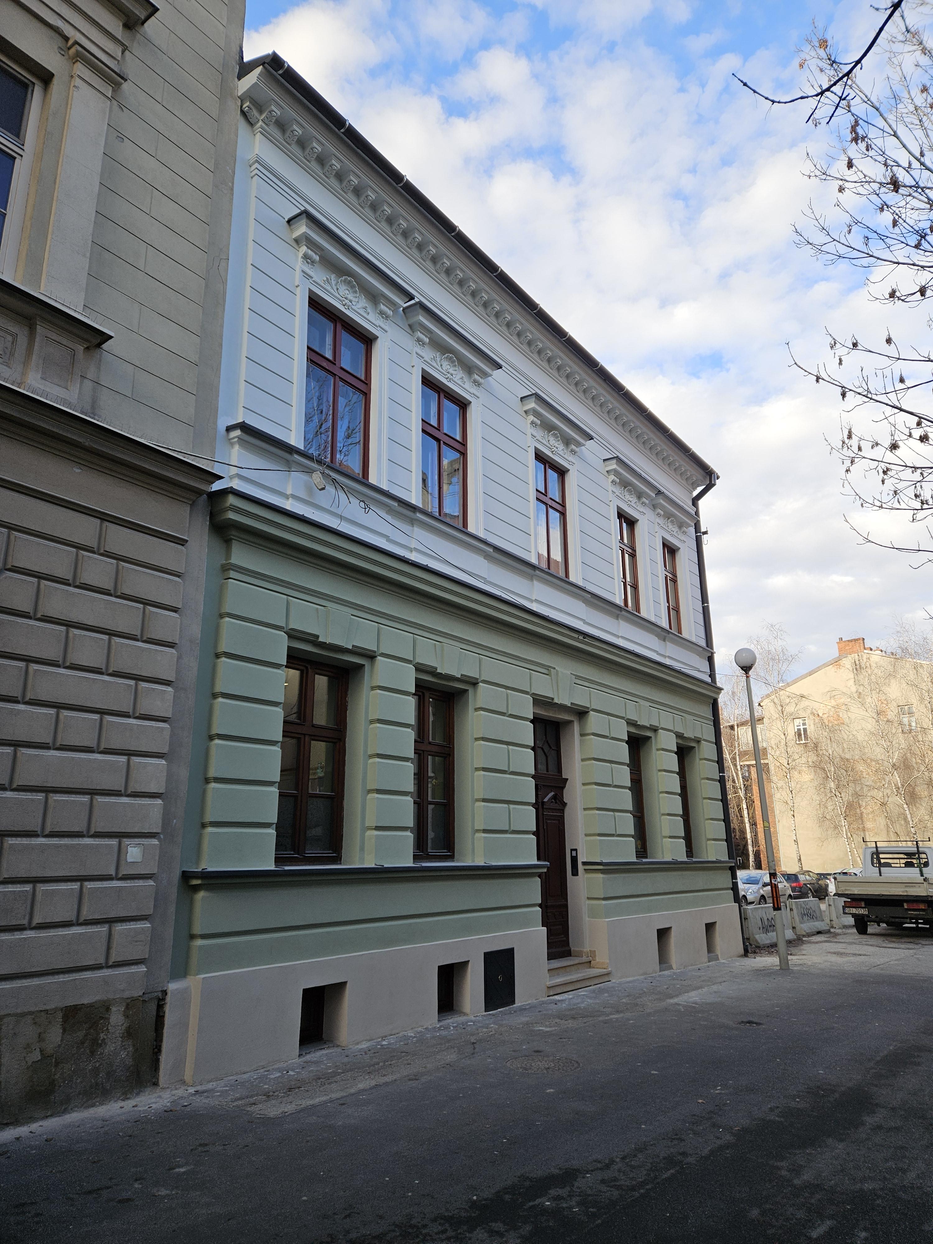 Staszica 3 elewacja frontowa i szczytowa po remoncie.