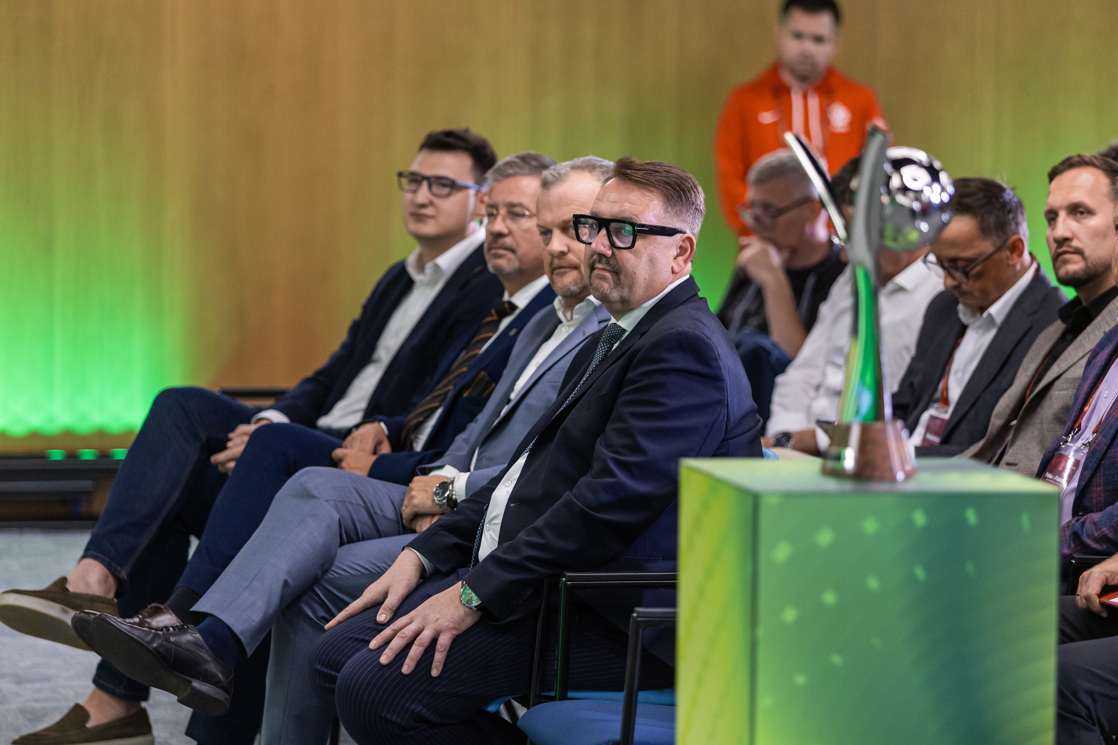 na zdjęciu osoby podczas konferencji