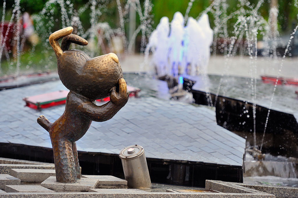 Zdjęcie przedstawiające pomnik Reksia.