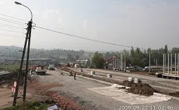 Przebudowa odcinka drogi krajowej nr 52 - na zdjęciu fragment budowy oraz maszyny budowlane