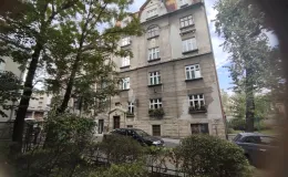 Zdjęcie przedstawiające budynek przy ul. Andrzeja Frycza Modrzewskiego 2