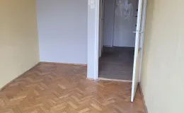 Zdjęcie pokoju w mieszkaniu przy ul. gen. Stefana Grota-Roweckiego 12/11