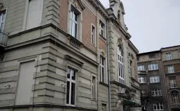 1 Maja 15 willa Karola Steffana widok elewacji przed remontem.