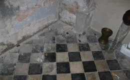 Kościół p.w. św. Małgorzaty zakrystia i resztki zużytej oryginalnej posadzki.