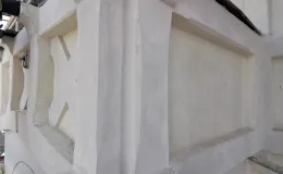 Detal architektoniczny podczas wyprowadzania rysunku.