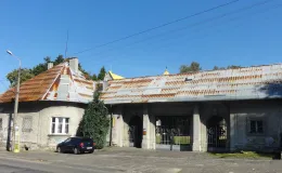 Cmentarz ewangelicki przy ul. Listopadowej/Asnyka elewacje przed remontem.