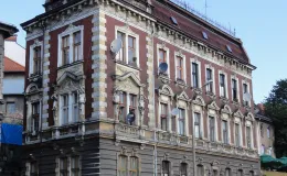 Zamkowa 8 widok przed remontem dachu.