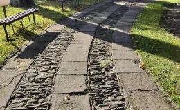 Kościół pw. św. Barbary widok drogi procesyjnej przed remontem.