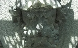 Cieszyńska 14 stan detalu elewacji przed remontem.