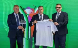 na zdjęciu osoby podczas konferencji