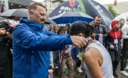 na zdjęciu osoby podczas biegu