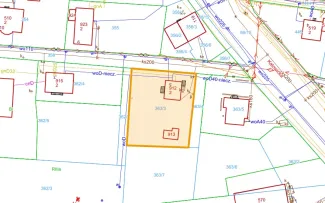 Mapa z zaznaczoną nieruchomością przy ul. Botanicznej 5