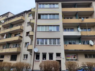 Zdjęcie budynku przy ul. gen. Stefana Grota-Roweckiego 12