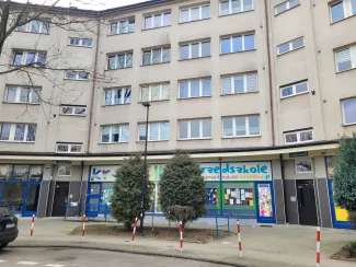 Zdjęcie budynku przy ul. gen. Stefana Grota-Roweckiego 12