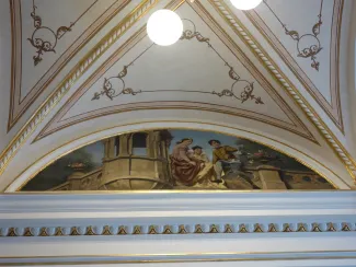 Zamkowa 8 sień - fragment sklepienia i dekoracji malarskiej po konserwacji.