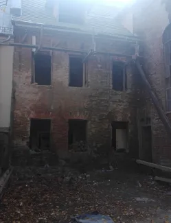 Kamienica przy ul. Orkana 20. Elewacja tylna od strony ul. Nad Niprem.