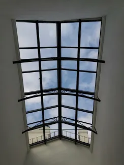 Świetlik klatki schodowej. 