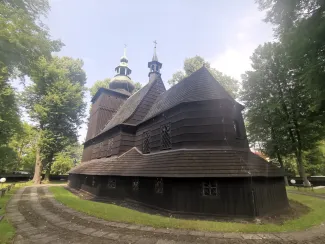 Kościół pw. św. Barbary widok od strony prezbiterium.