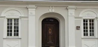 Cieszyńska 23a stan elewacji frontowej po remoncie.